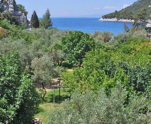 Affittacamere Limnonari 3*